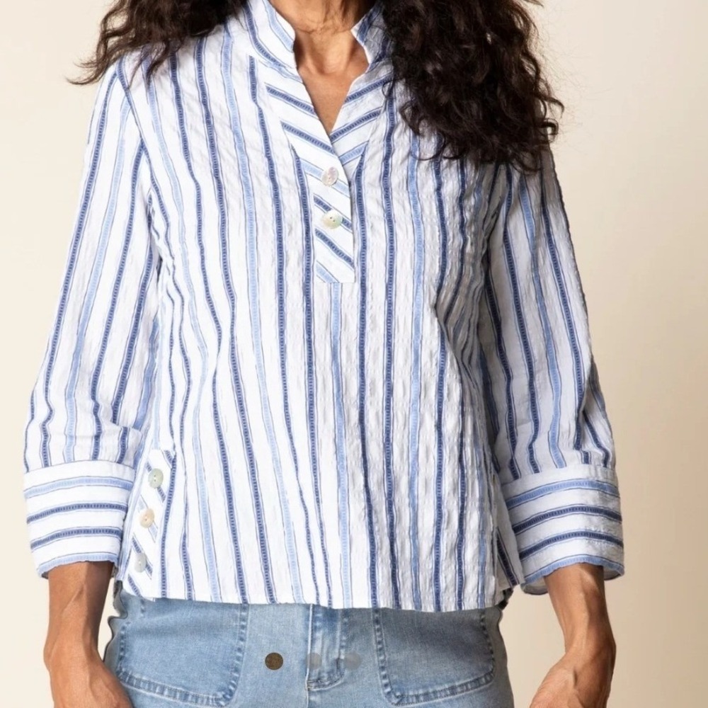 Habitat The Hamptons Stripe Half Placket Pullover 3/4 Sleeve Top 
XS coastal